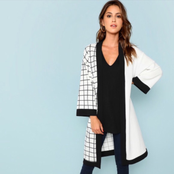 Sweaters - Plaid Print White and Black Cardigan
